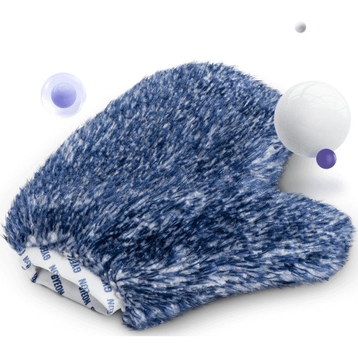 GYEON Q²M WheelMitt — microfiber wheel wash mitt